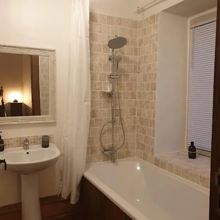 בית נופש Le Domaine Du Bien-etre Égliseneuve-des-Liards