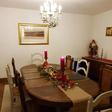 בית נופש Le Domaine Du Bien-etre Égliseneuve-des-Liards